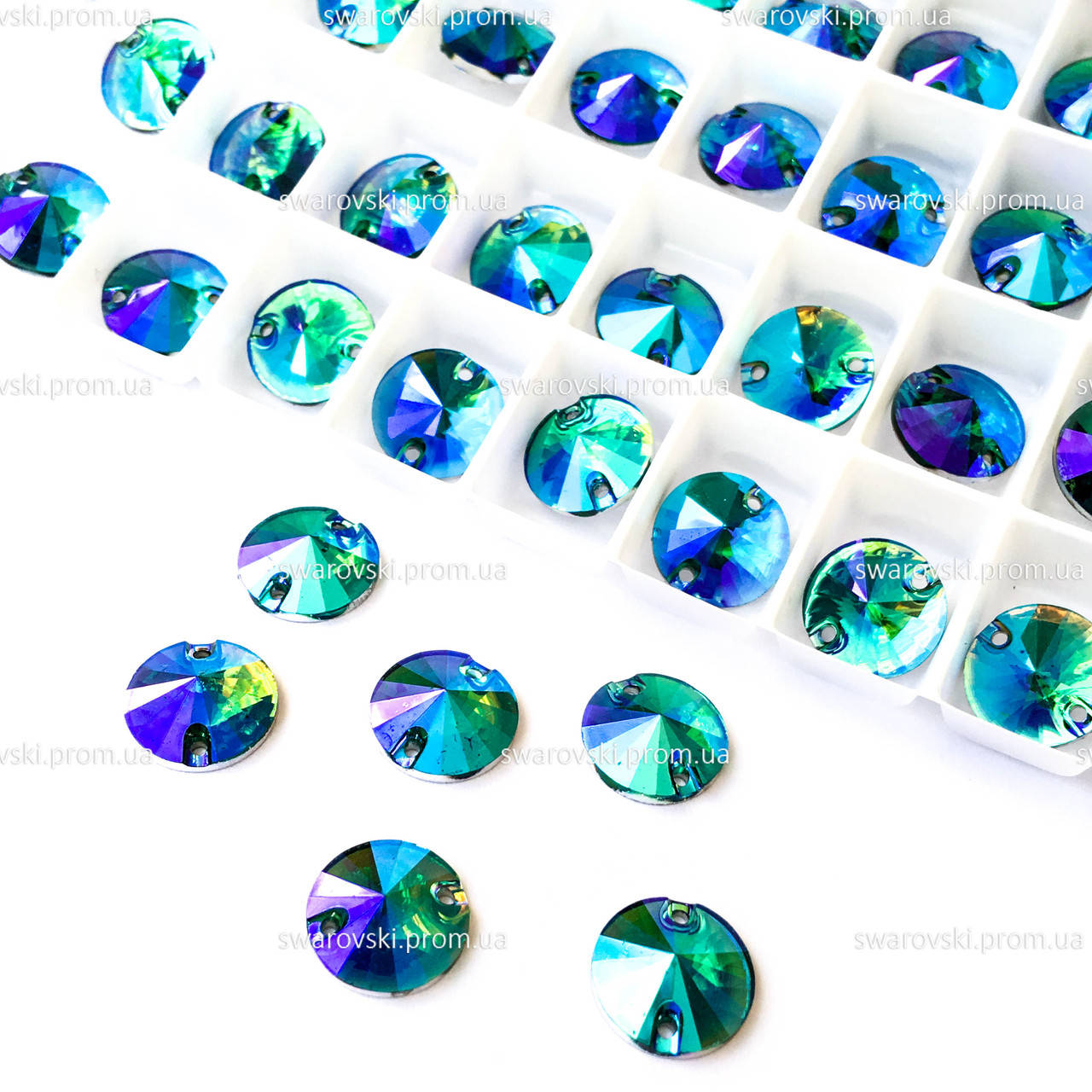 

Пришивные камни (синтетич.стекло) 10mm Цвет Blue Zircon AB *1шт