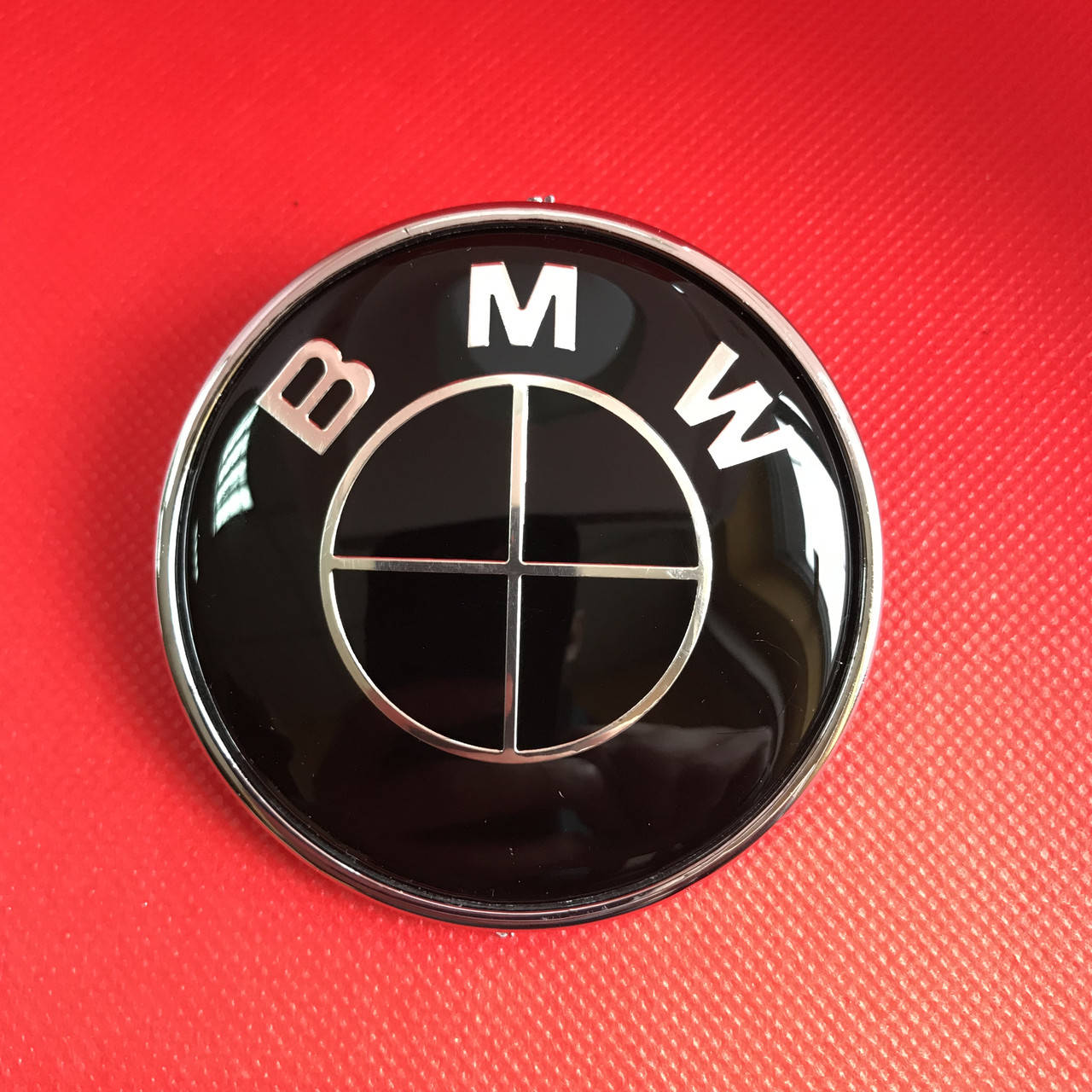 

Эмблема логотип BMW БМВ М 82 мм на капот багажник чёрная