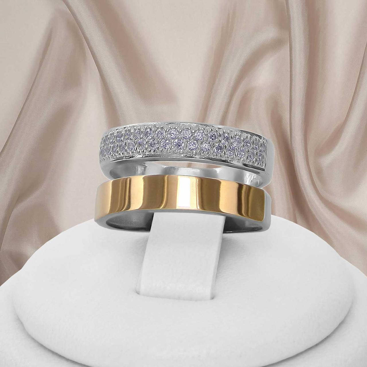 

Красивое женское серебряное кольцо с золотыми пластинами "Дора"