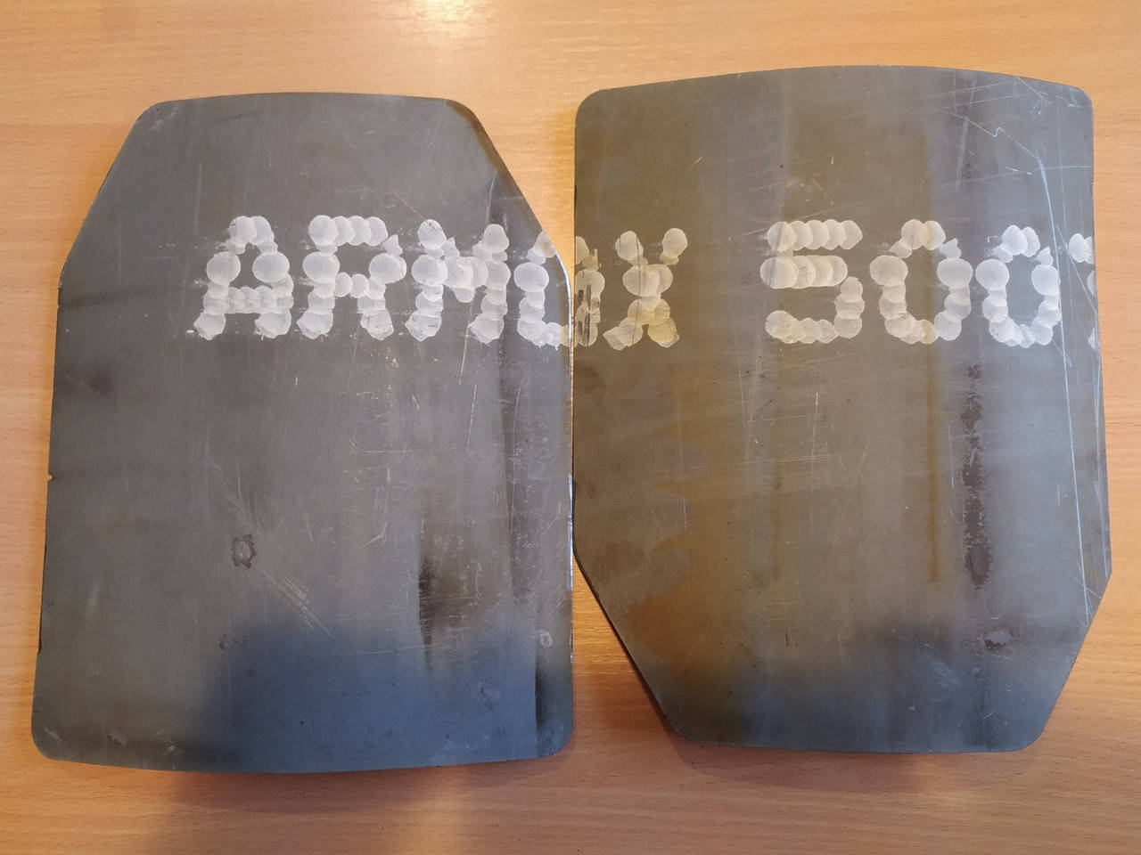 

Бронепластина ARMOX 4 класс 8мм