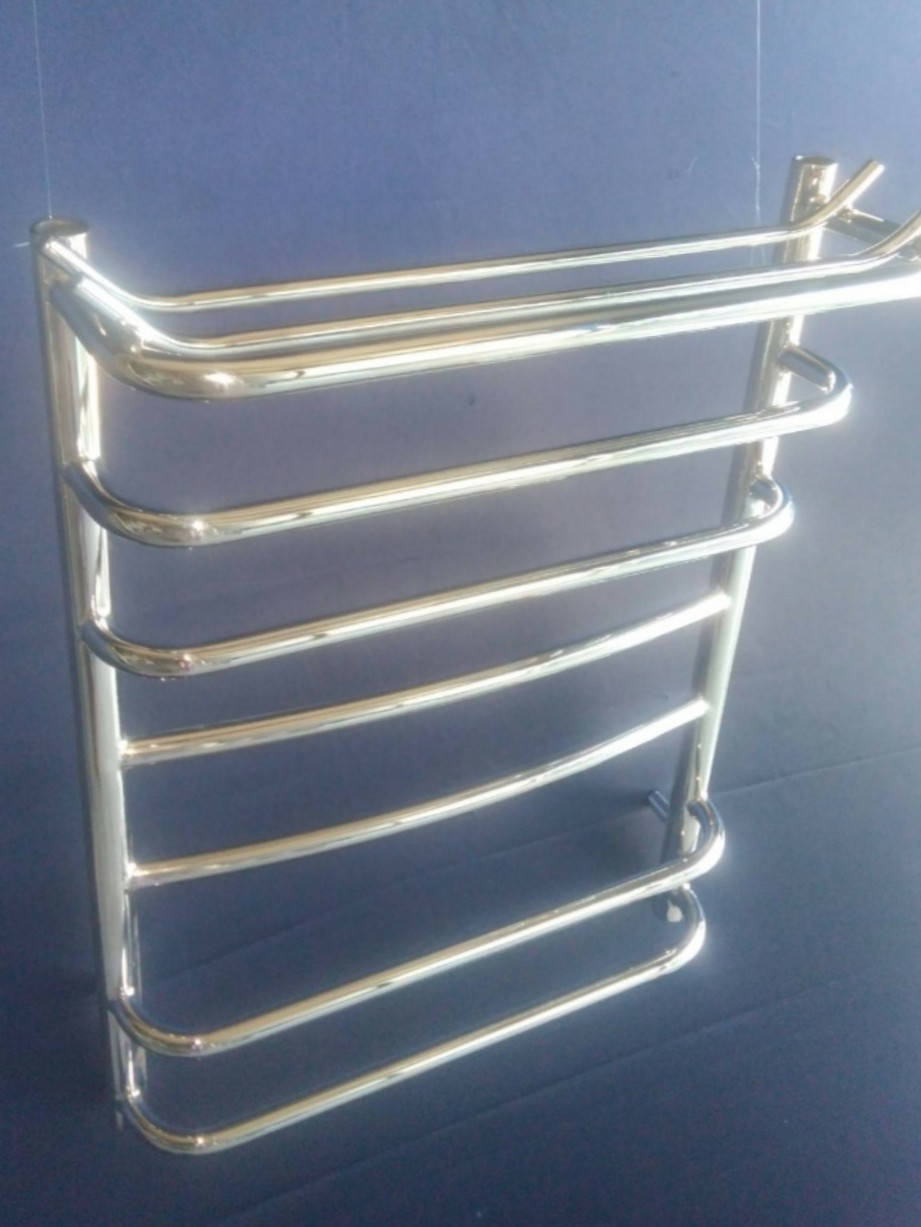 

Полотенцесушитель водяной "Каскад" 70х50 нержавеющая сталь