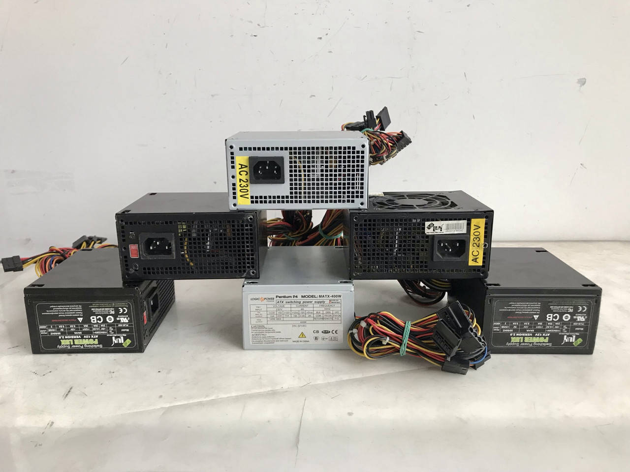 

Блок живлення Micro mATX 400W SFX