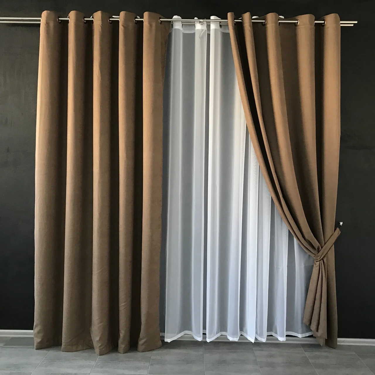 

Комплект штор Petek на люверсах Коричневые шторы с подхватами, Кофе с молоком