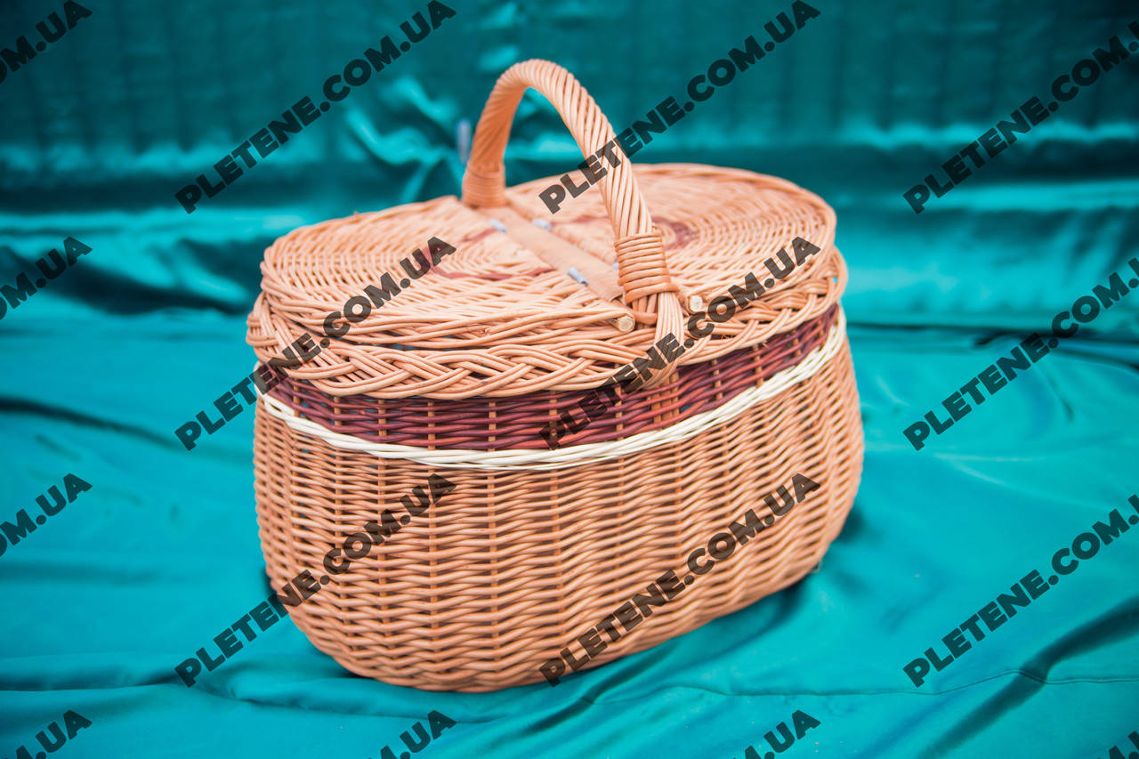 

Корзина для пиника из лозы