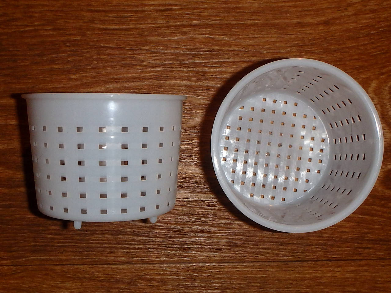 

Форма для сыра малая.