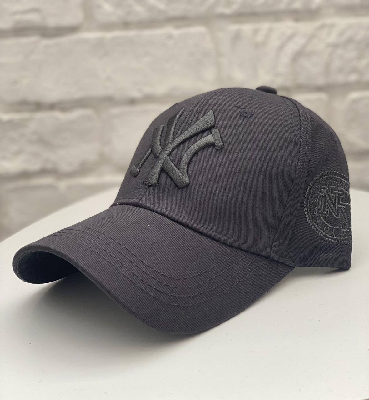 

Кепка New York Yankees, Серый