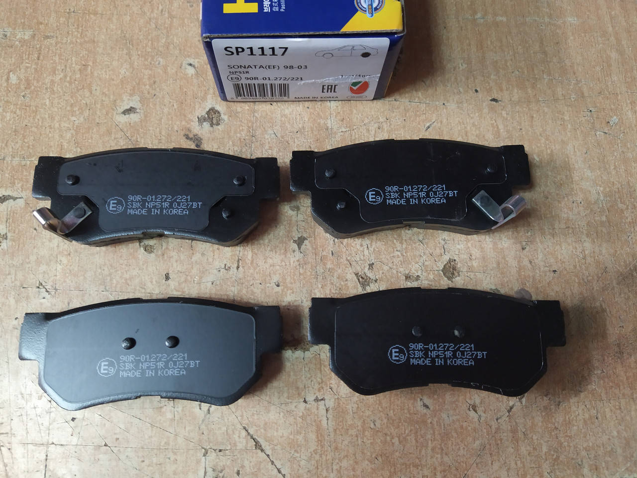 

Колодки тормозные задние Hyundai Tucson 2.0 CRDi 2004-2010; Hyundai Santa Fe 2001-2006; "Hi-Q" SP1117 - Корея