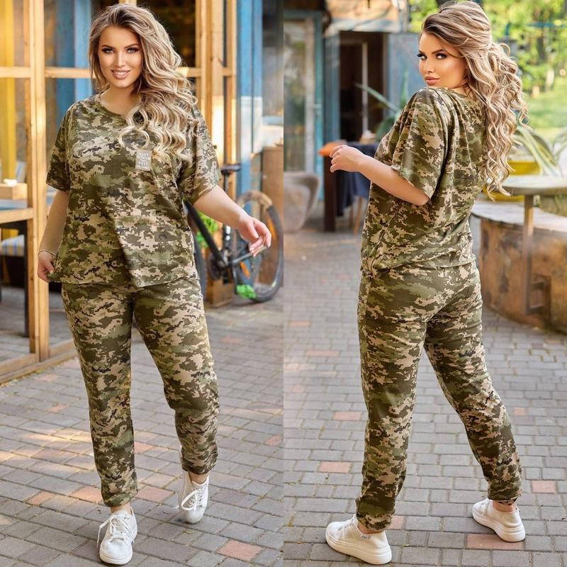 

Женский летний камуфляжный костюм пиксель тройка футболка + штаны + шорты р- 50-52,54-56