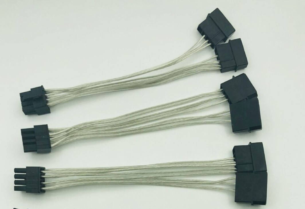 

Переходник 8pin на 2x4 pin (Molex) для питания видеокарты PCI Express (луженная медь)