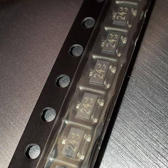 

Транзистор DTC114 DTC114E DTC114EKA