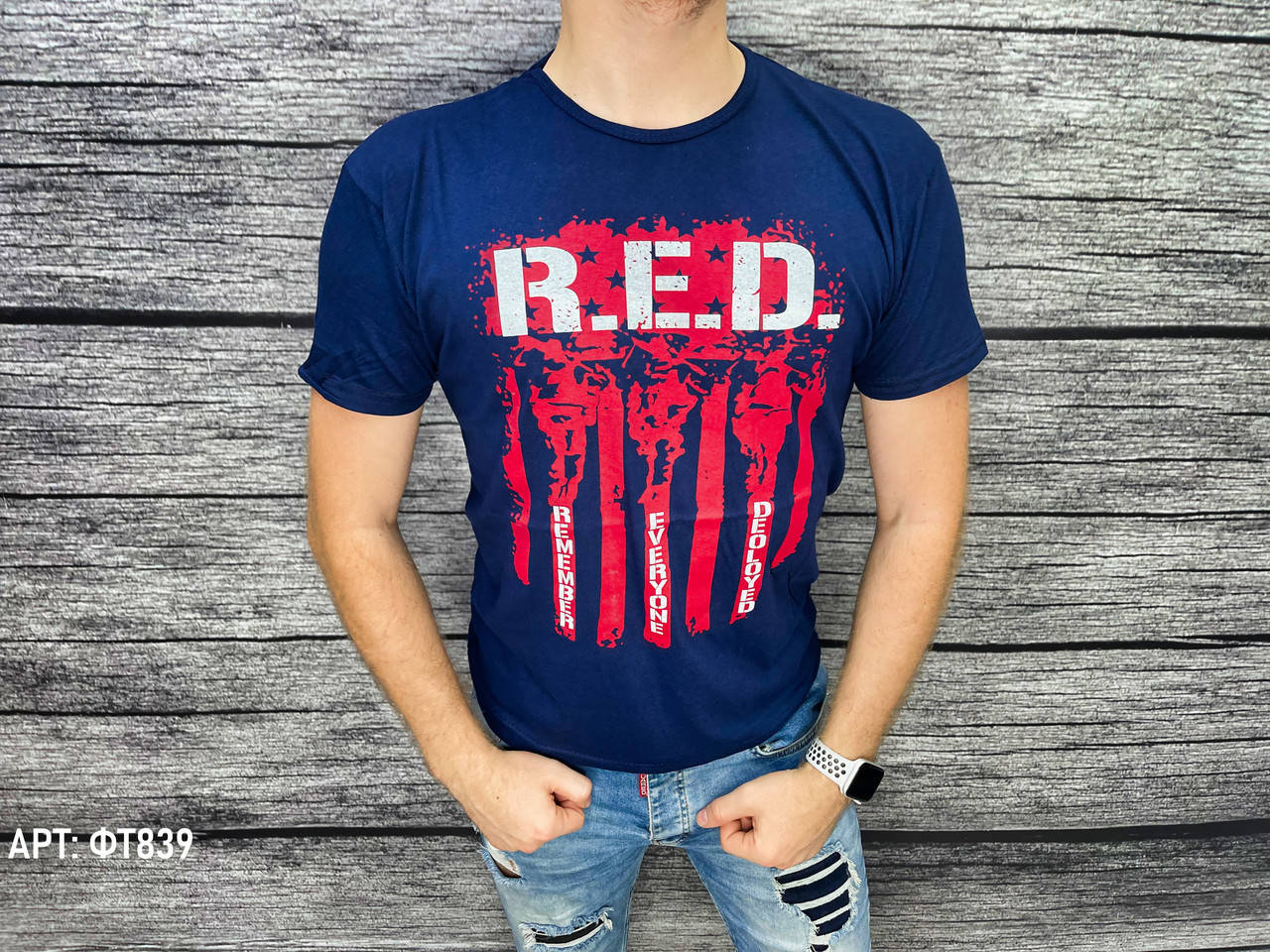 

Мужская футболка. Размеры: M, L, XL, 2XL (маломерят на размер)