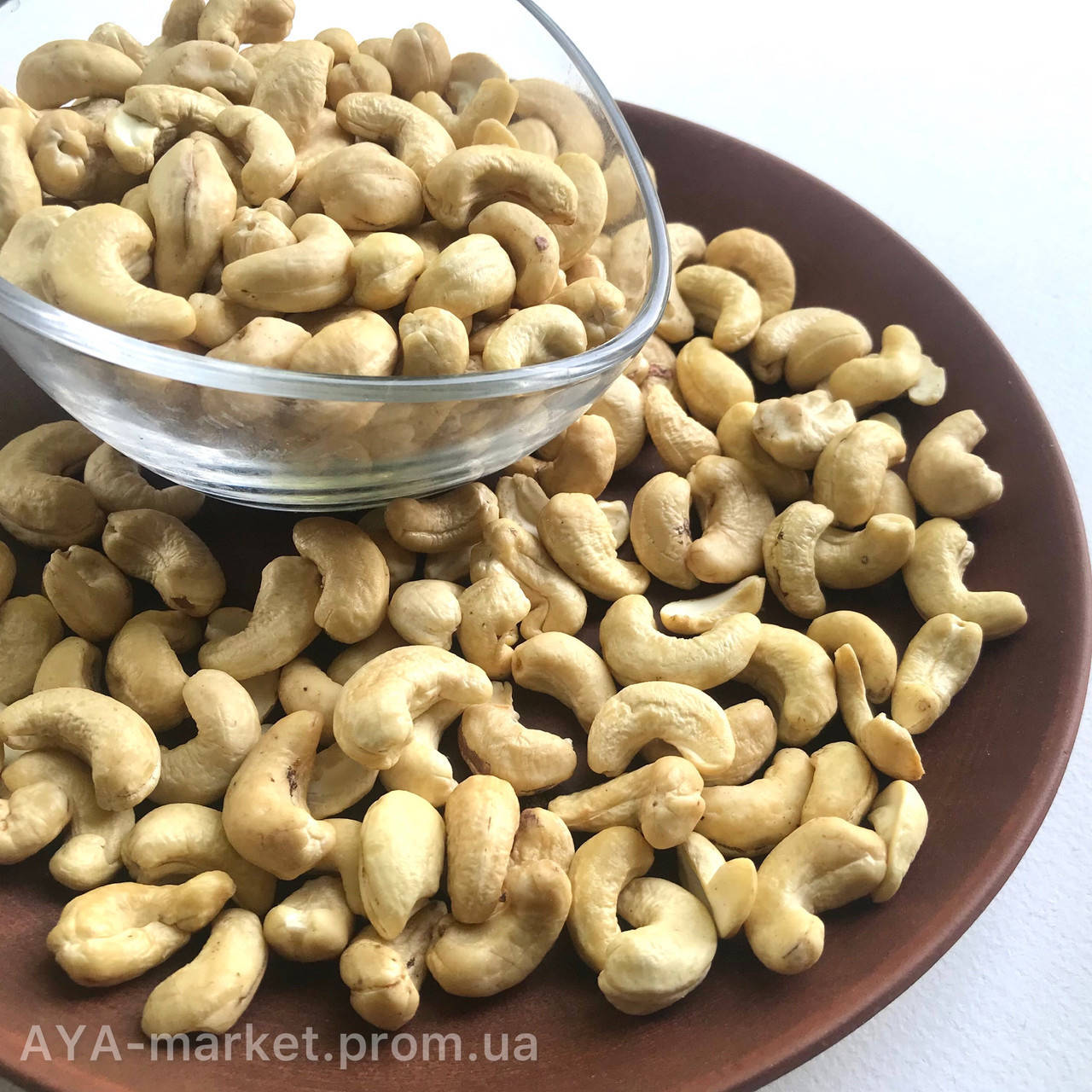 

Кешью сырой (калибр W320) 100 г