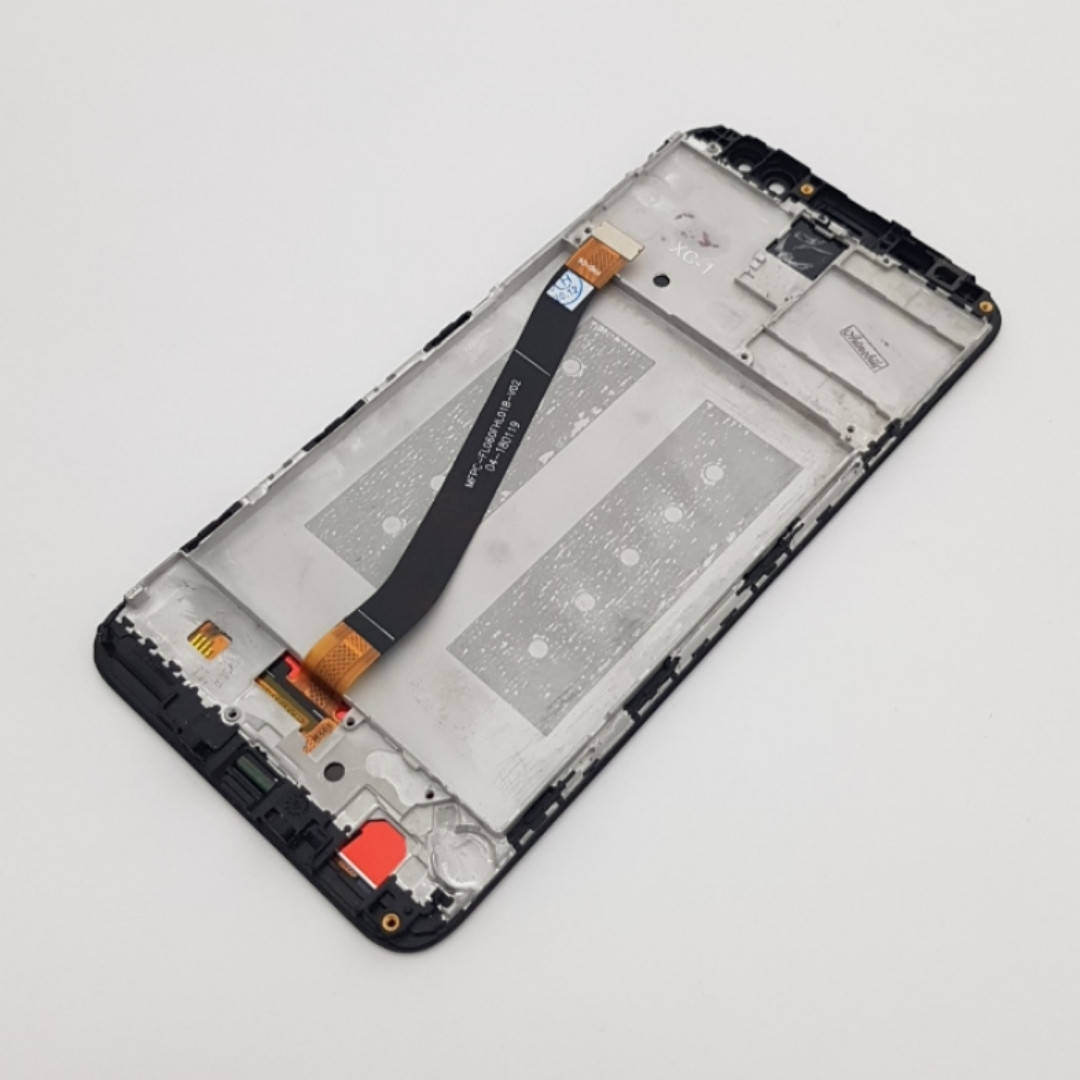 

С дефектом. Дисплей Huawei Mate 10 Lite RNE-L21 черный PRC с разборки (засвет, трещина)