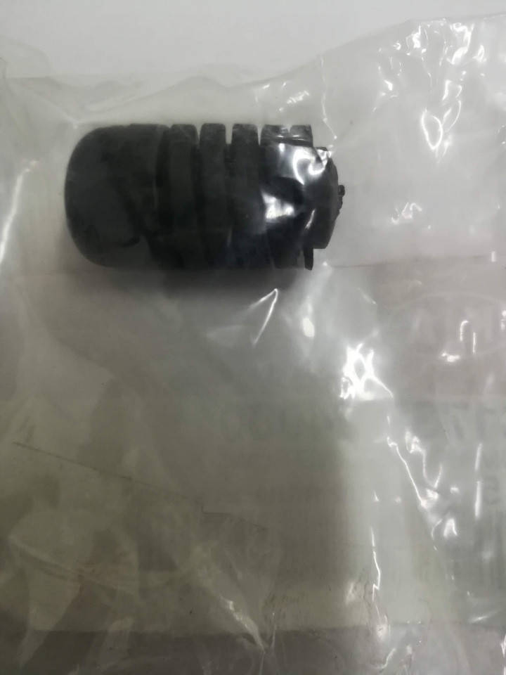 

Отбойник крышки багажника киа Соул 1, KIA Soul 2008-13 AM, 8173824000, Черный