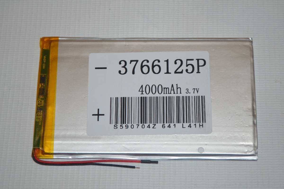 

Универсальный аккумулятор ( АКБ / батарея ) 3.7V 4000mAh (3.7*66*125mm)