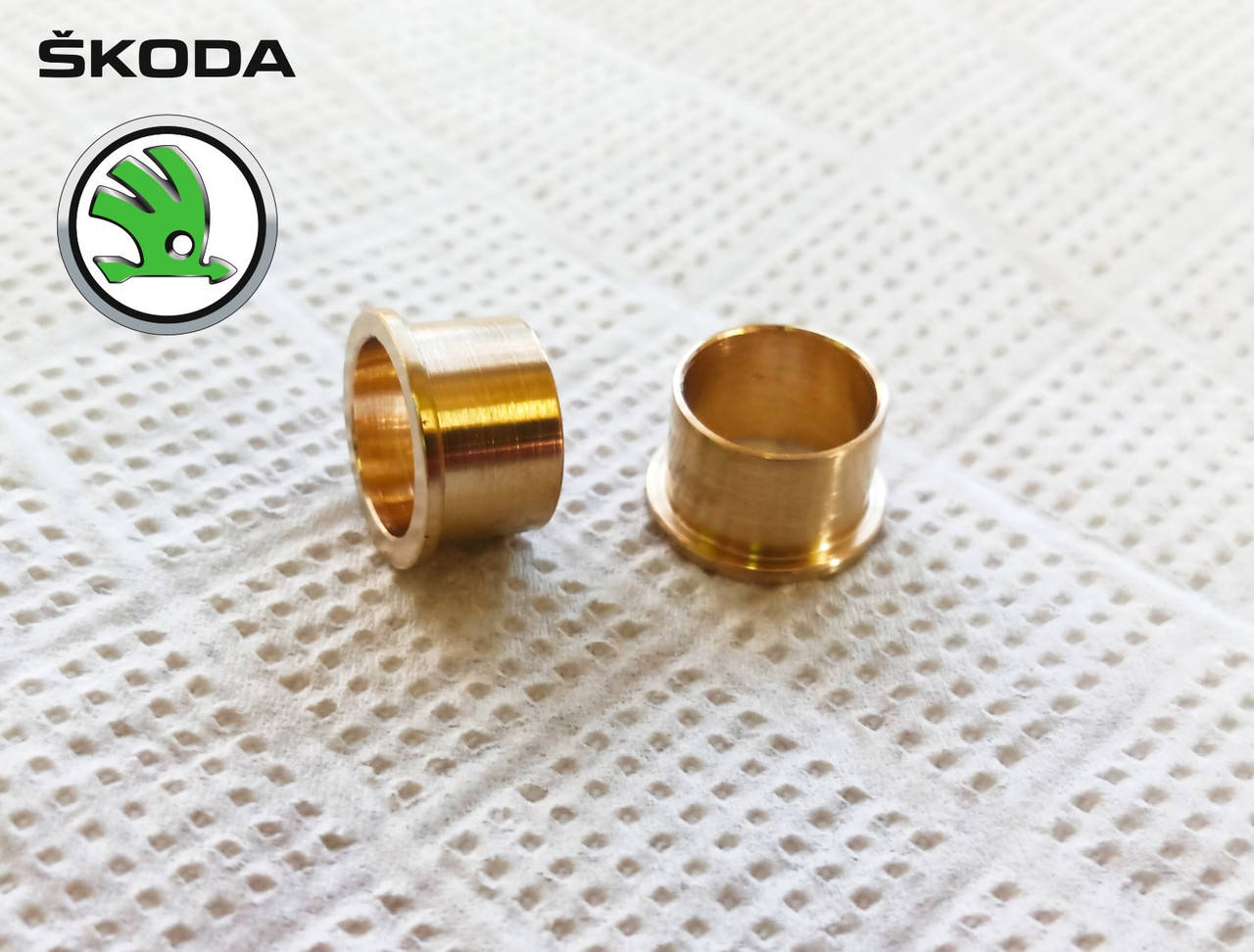 

Втулка направляющей петель двери Skoda Roomster (Шкода Румстер) Износостойкие