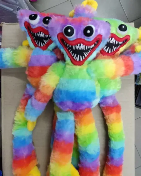 

Мягкая игрушка Хаги Ваги Кисси Мисси 40см Huggy Wuggy Poppy Playtime РАйдужная