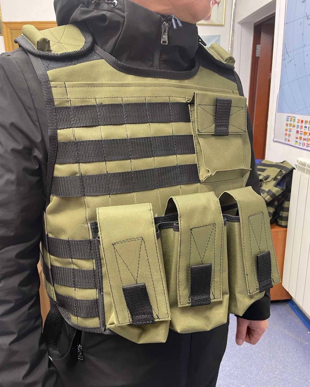 

Бронежилет 4+