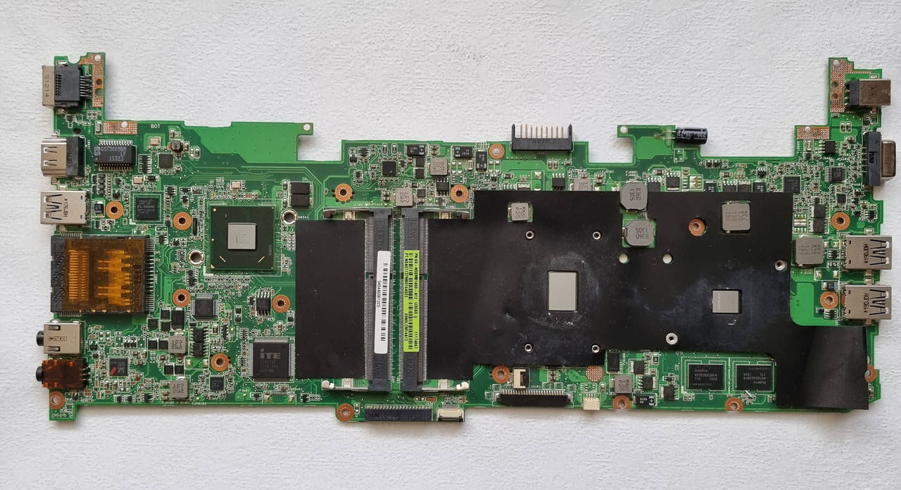 

Материнская плата "Asus U36SD Rev. 2.1" (дефект разъема клавиатуры) / i5-2430M / HM65 / Nvidia GT 520M 1 Гб