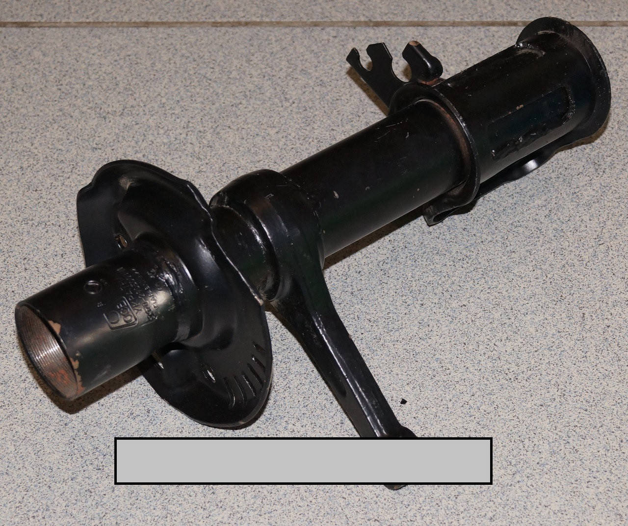 

Корпус переднего амортизатора 2110, 2111, 2112 (корпус стойки) правый