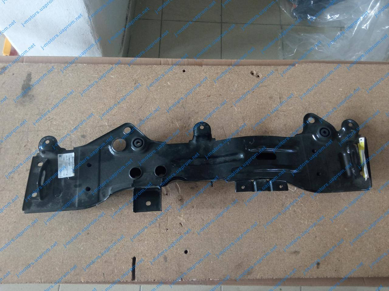 

Поперечина радиатора нижняя Daewoo Matiz Матиз - GM 96611477, 96569432, 96611481