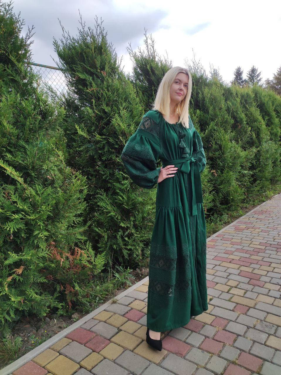 

Стильна вишита сукня, Зелёный