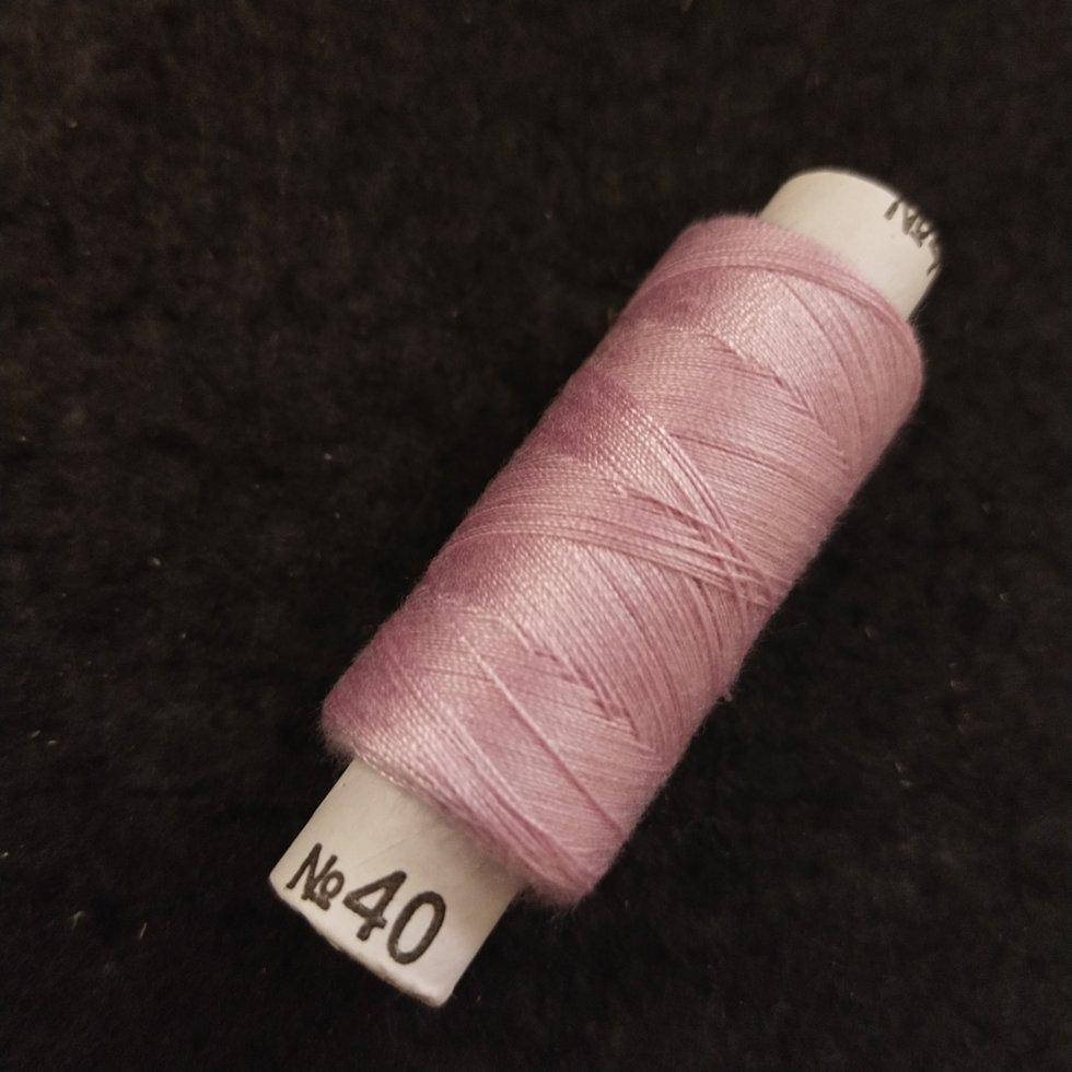 

311 Нитки в катушках, швейные 100 полиэстер 40/2 (боб 200м)