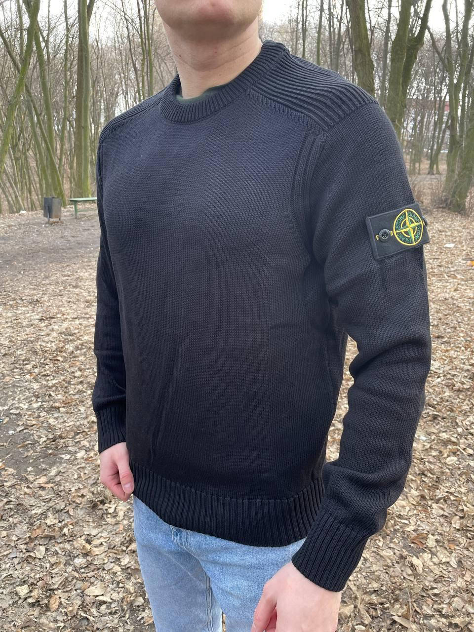 

Мужской свитер Stone Island черный / топовые мужские свитеры