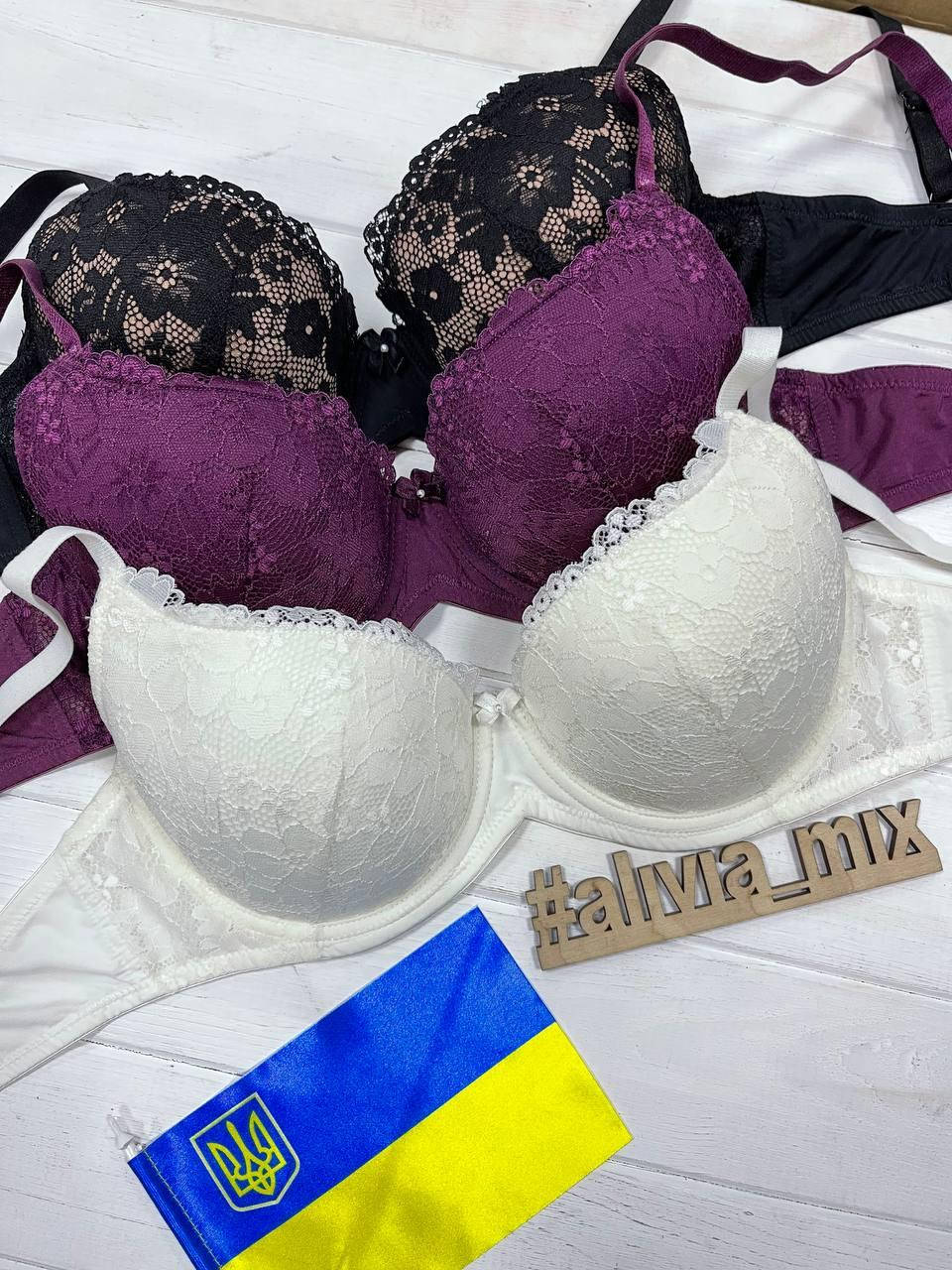 

Кружевной бюстгальтер без Push-up чашка B,C La Vivas Черный, 80С