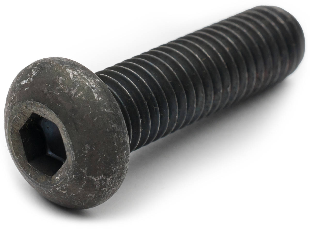 

Винт М3х6 с полукруглой головкой и внутренним шестигранником ISO7380 10.9, без покрытия.