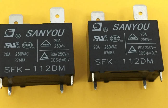 

Реле кондиционера SFK-112DM 20A 250 V