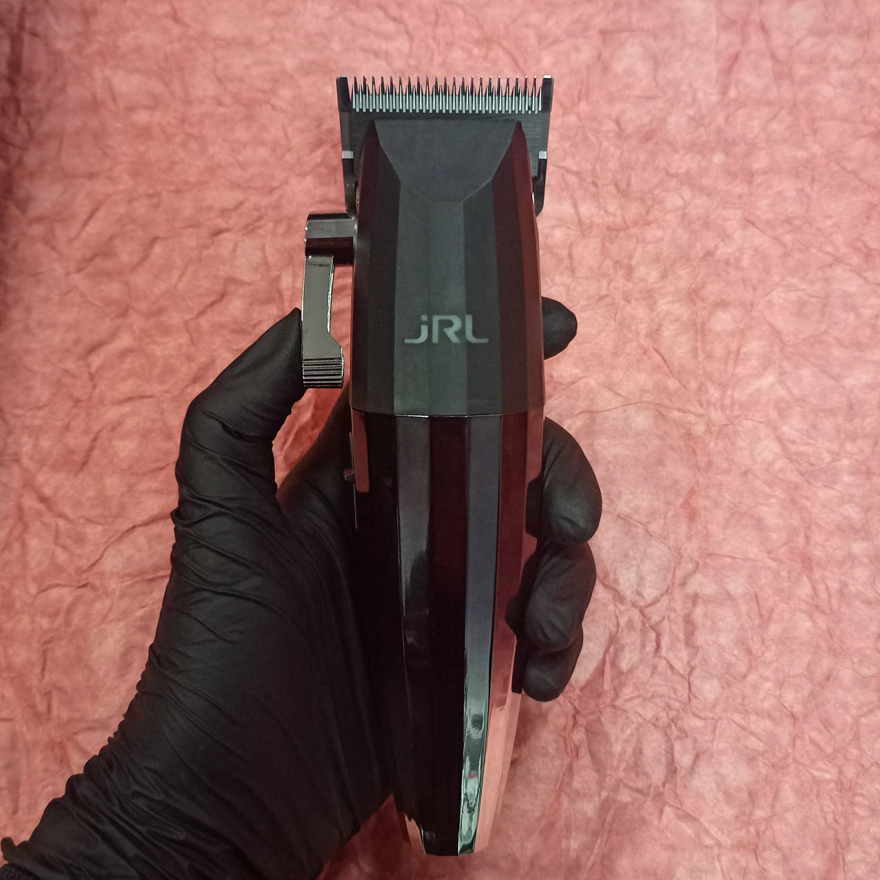 

Профессиональная машинка для стрижки волос тихая беспроводная JRL FreshFade (FF2020C)