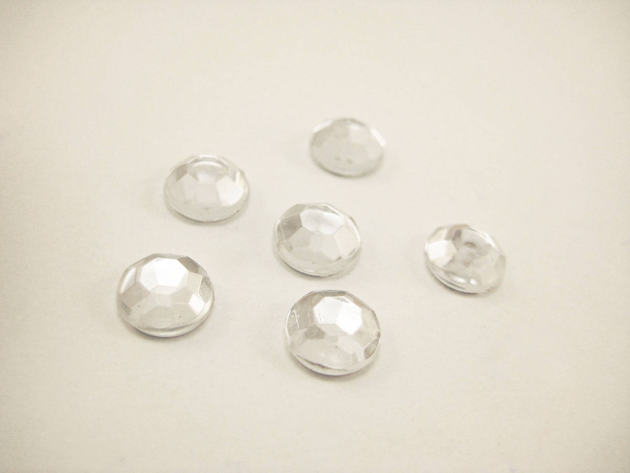 

Стразы плоские прозрачные. 7мм