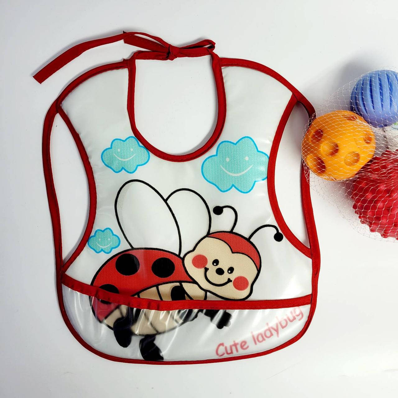 

Слюнявчик детский с кармашком