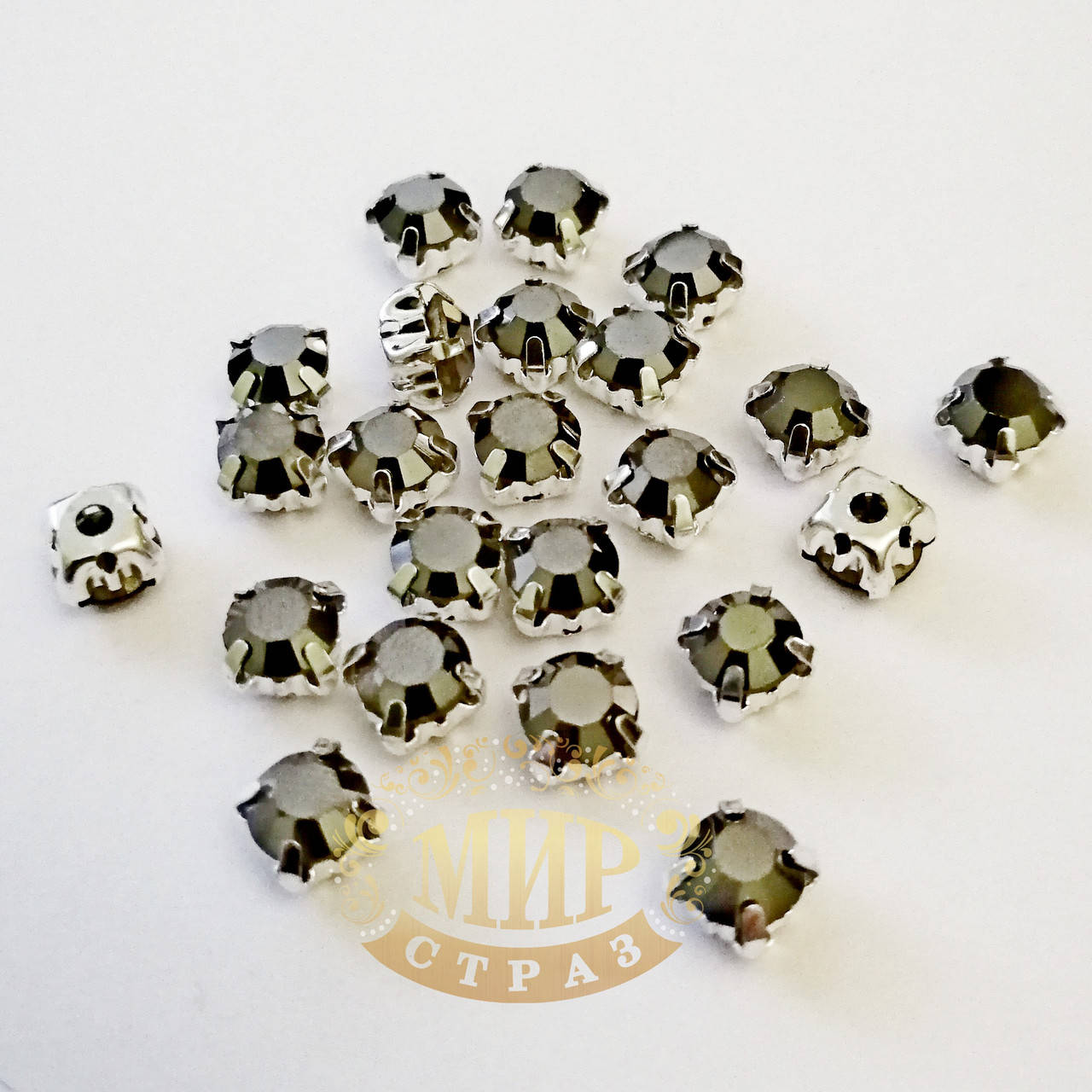 

Круглые стразы чатоны в серебряных цапах, размер 6мм, цвет Hematite, 1шт, Красный