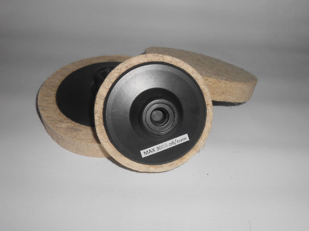 

Круг полировальный фетровый 100хМ14 на болгарку жесткий