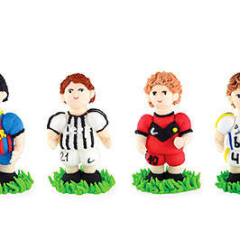 

Украшение на торт "Футболисты маленькие"