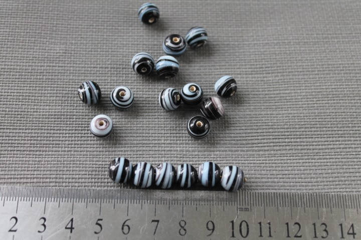 

Бусины Лэмпворк (Lampwork) 8 мм, 1 шт