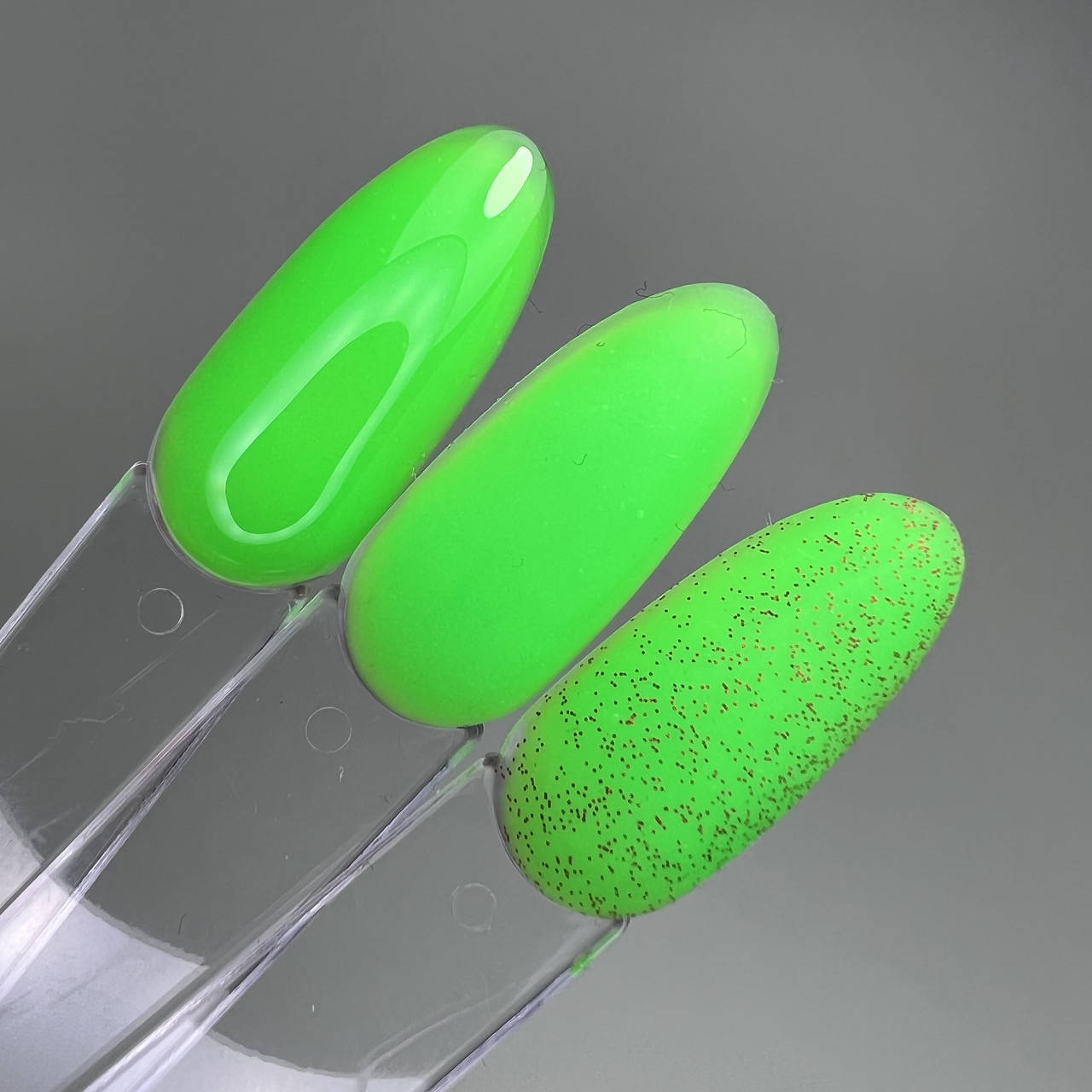 

002 Base Neon Moon 16 ml