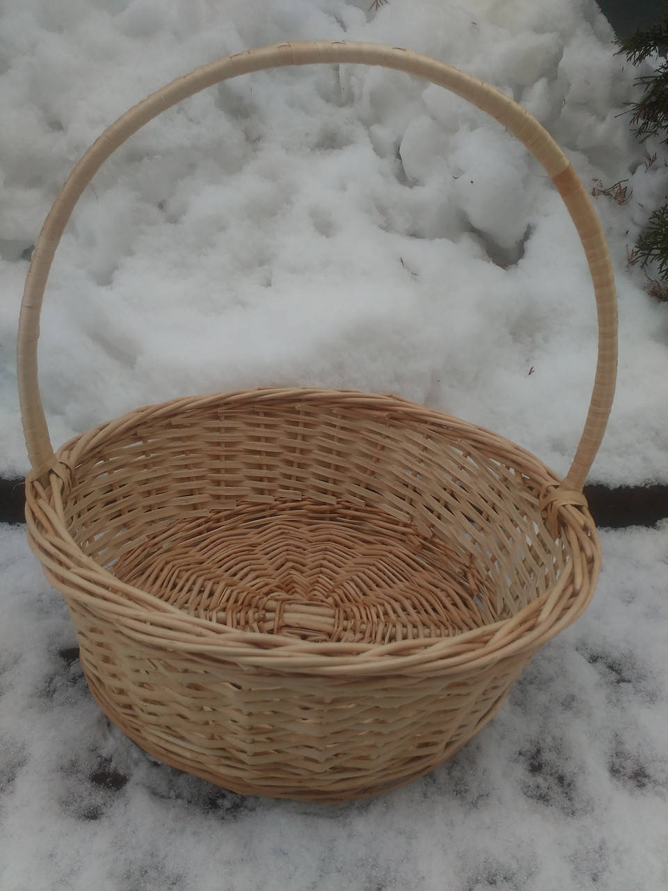 

Плетеная подарочная корзина Діаметр дна 30см