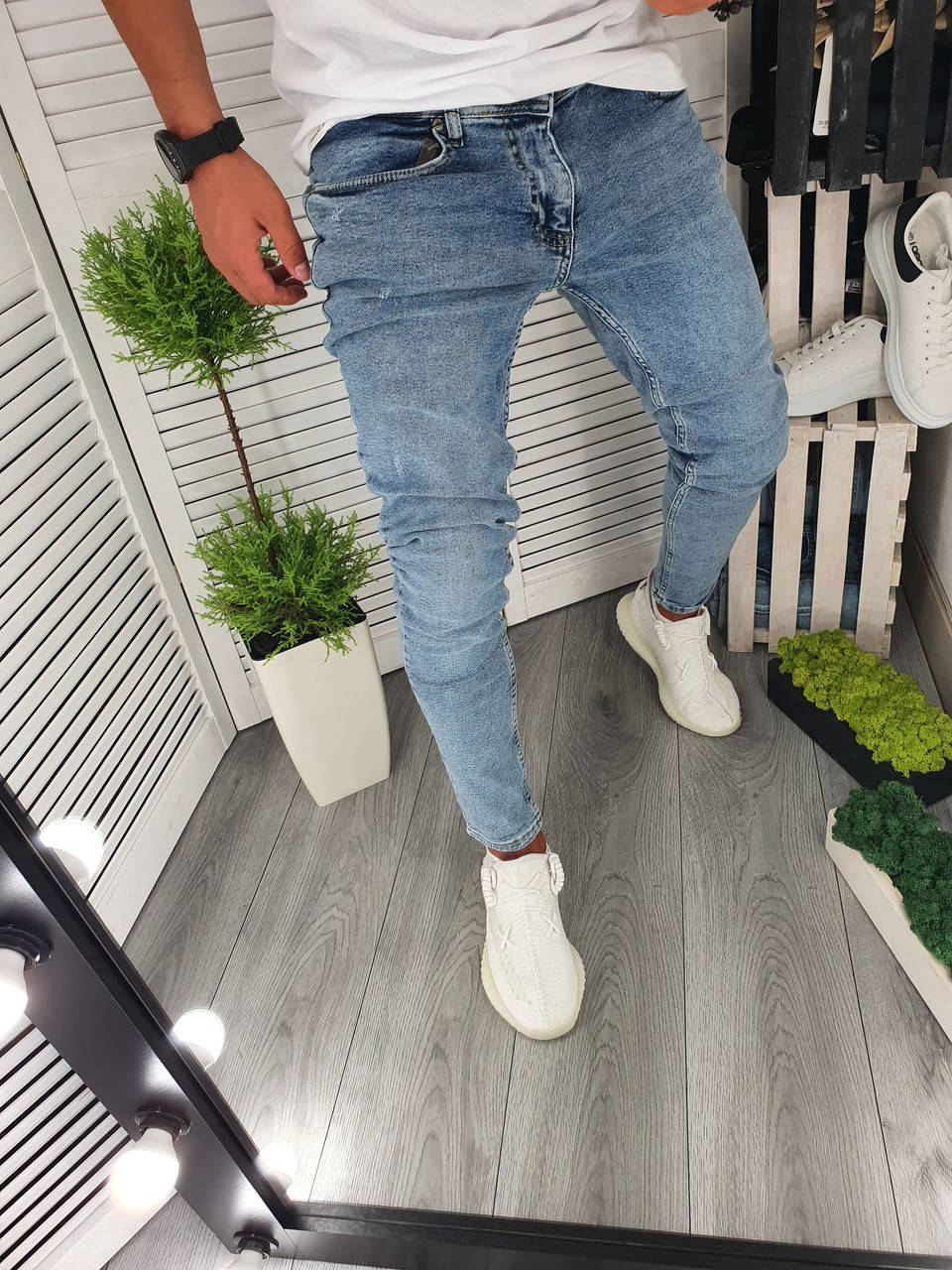 

Мужские джинсы зауженные голубые DENIM