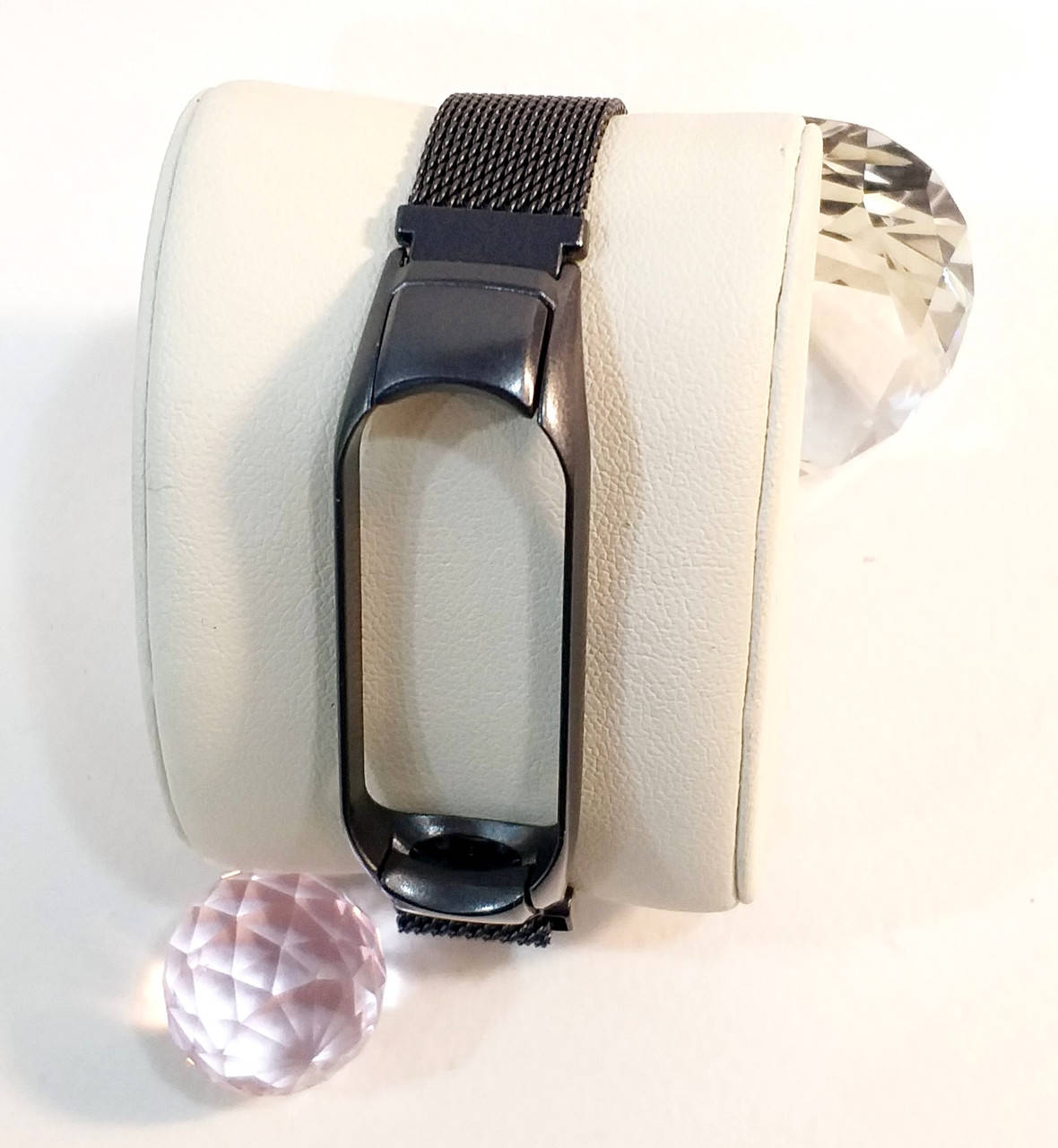 

Браслет-ремешок миланская петля на магните для Mi Band 3,4 и Mi Band 5,6. Цвет чёрный.