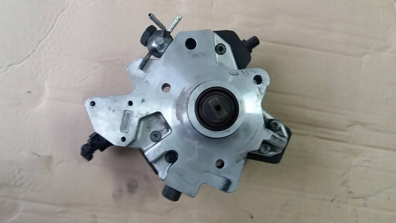 

KIA HYUNDAI 2.0 CRDI Топливный насос высокого давления, ТНВД 0445010121