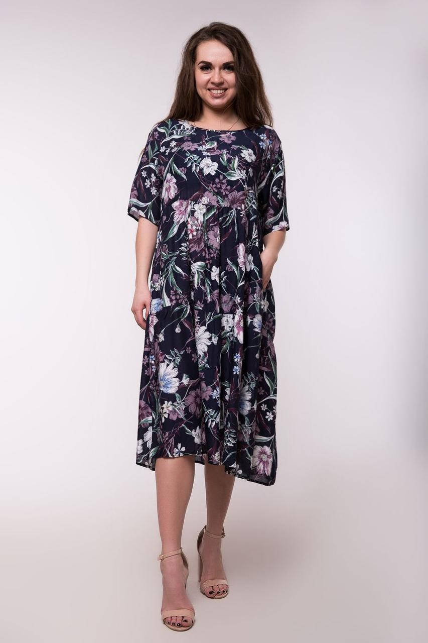 

Женское летнее платье миди больших размеров oversize с цветочным принтом C84S-4 синее