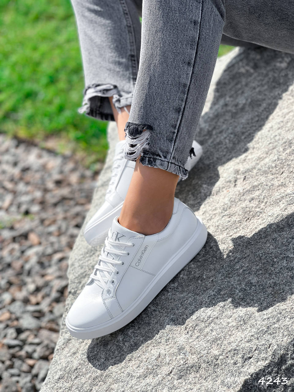 

Кроссовки молодежные натуральная кожа Calvin Klein белые 36-41р 37, Белый