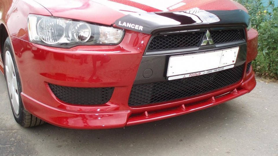 

Центральная планка Mitsubishi Lancer X, Митсубиси Лансер 10 тюнинг, Черный