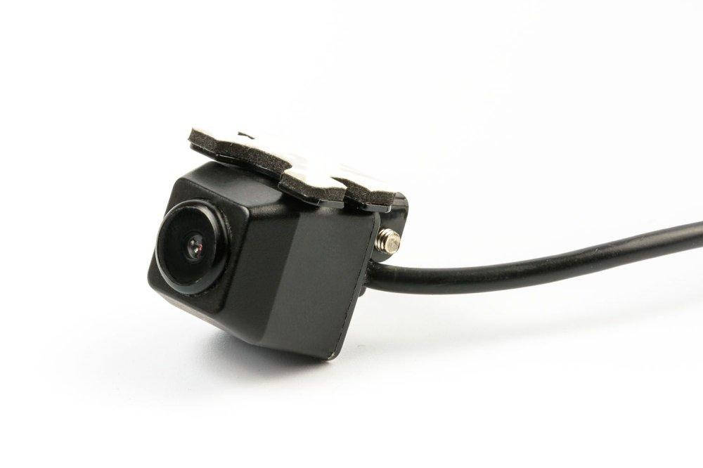 

Камера заднего/переднего вида Fighter FC-03