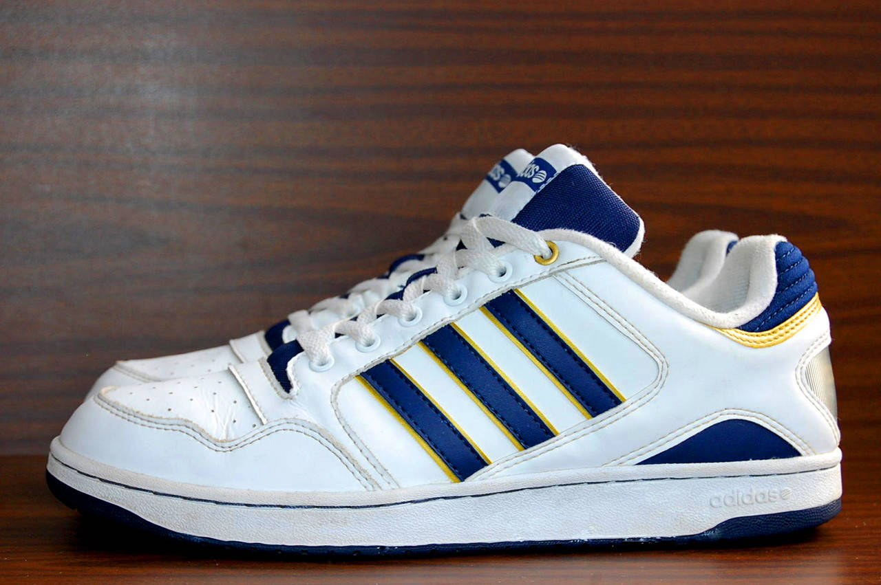 

Кроссовки ADIDAS р.43-44 original, Белый