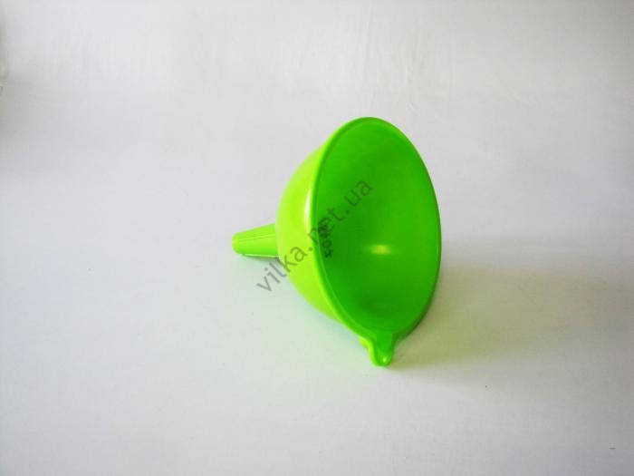 

Воронка пластмассовая d 19,5cm