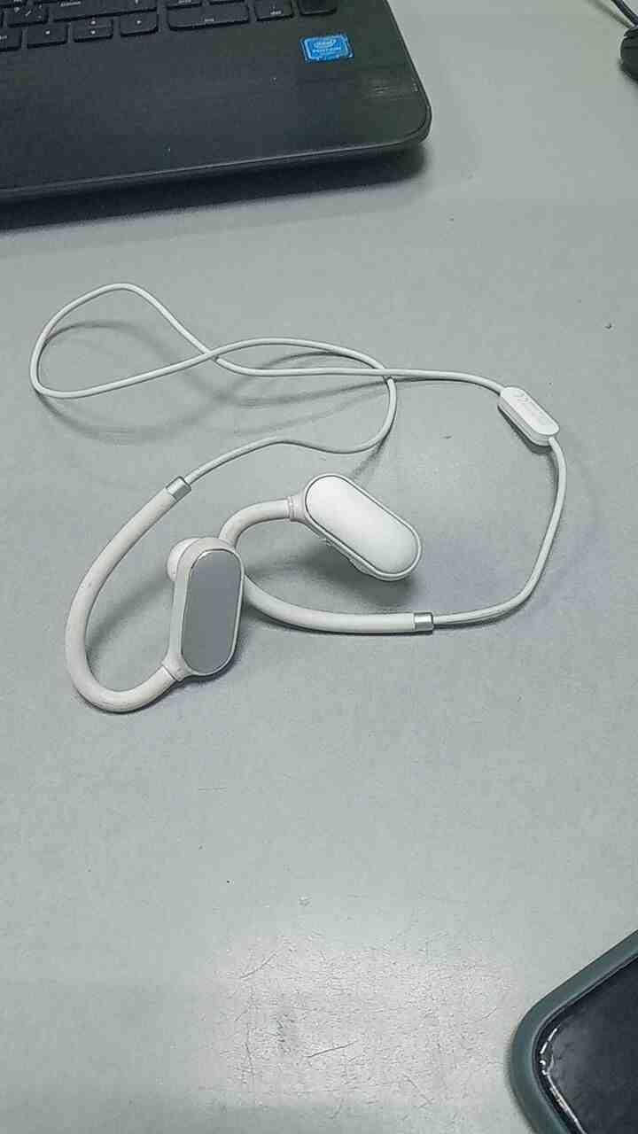 

Наушники Bluetooth-гарнитура Б/У Xiaomi Mi Sport Bluetooth Headset